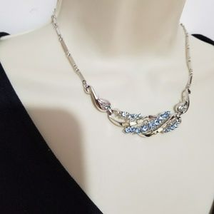 Coro Des Pat Pend Necklace 